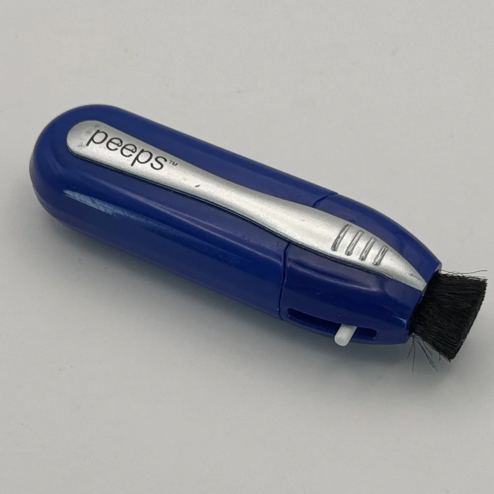 Bundle of NWOT TECKNET™️ Wireless Mouse and EUC PEEPS™️ Retractable Brush